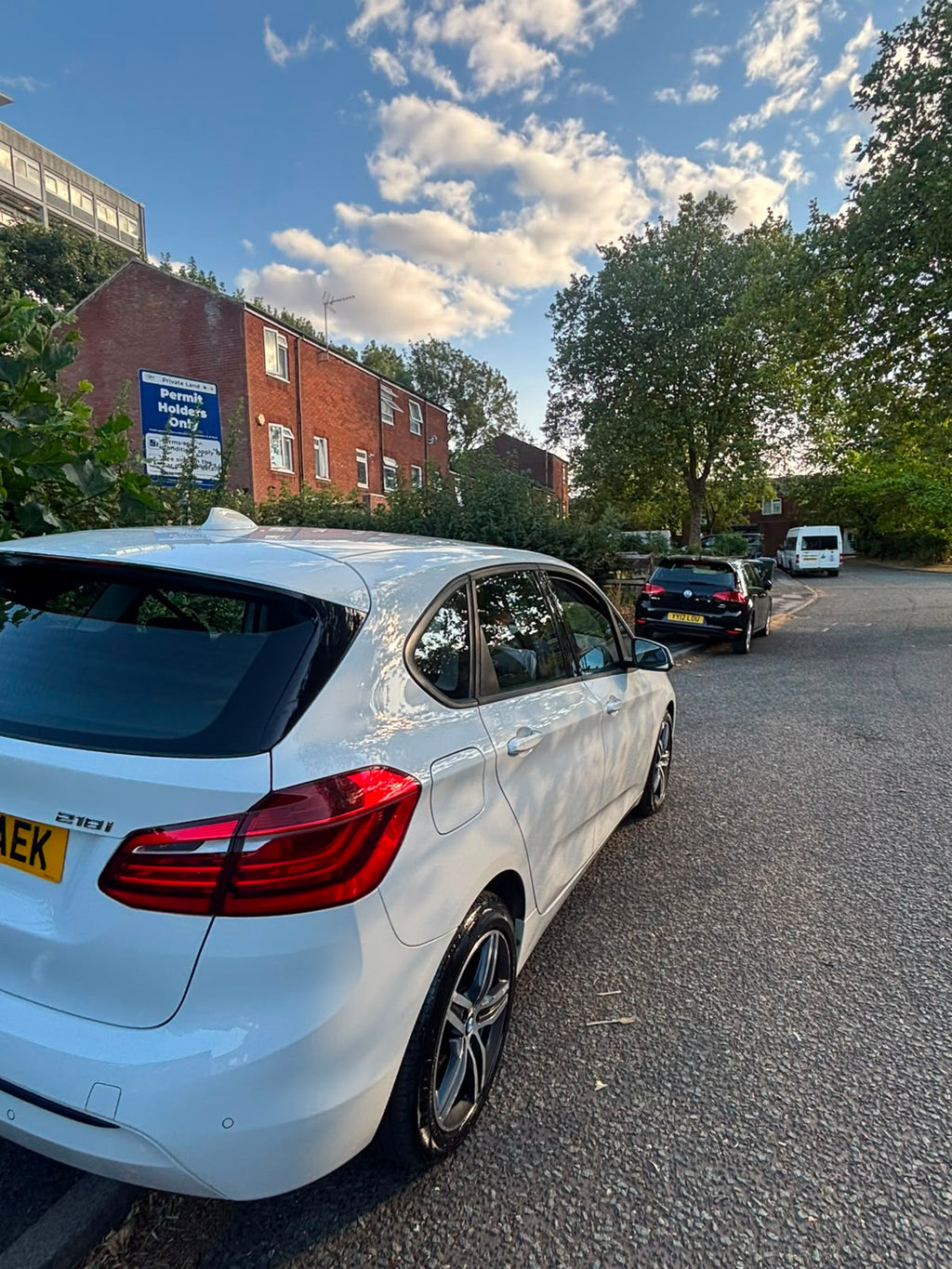 H&S AUTOS™ BMW 218i Gran Tourer Manual – White