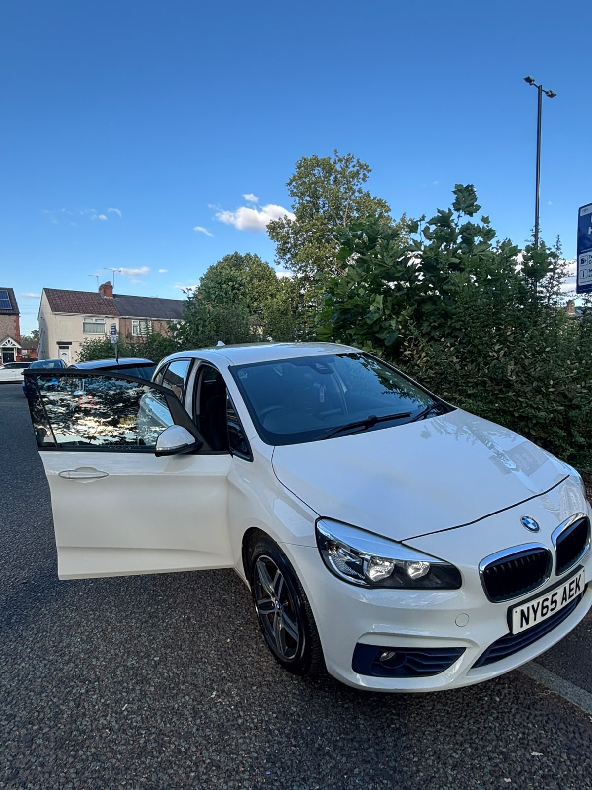 H&S AUTOS™ BMW 218i Gran Tourer Manual – White